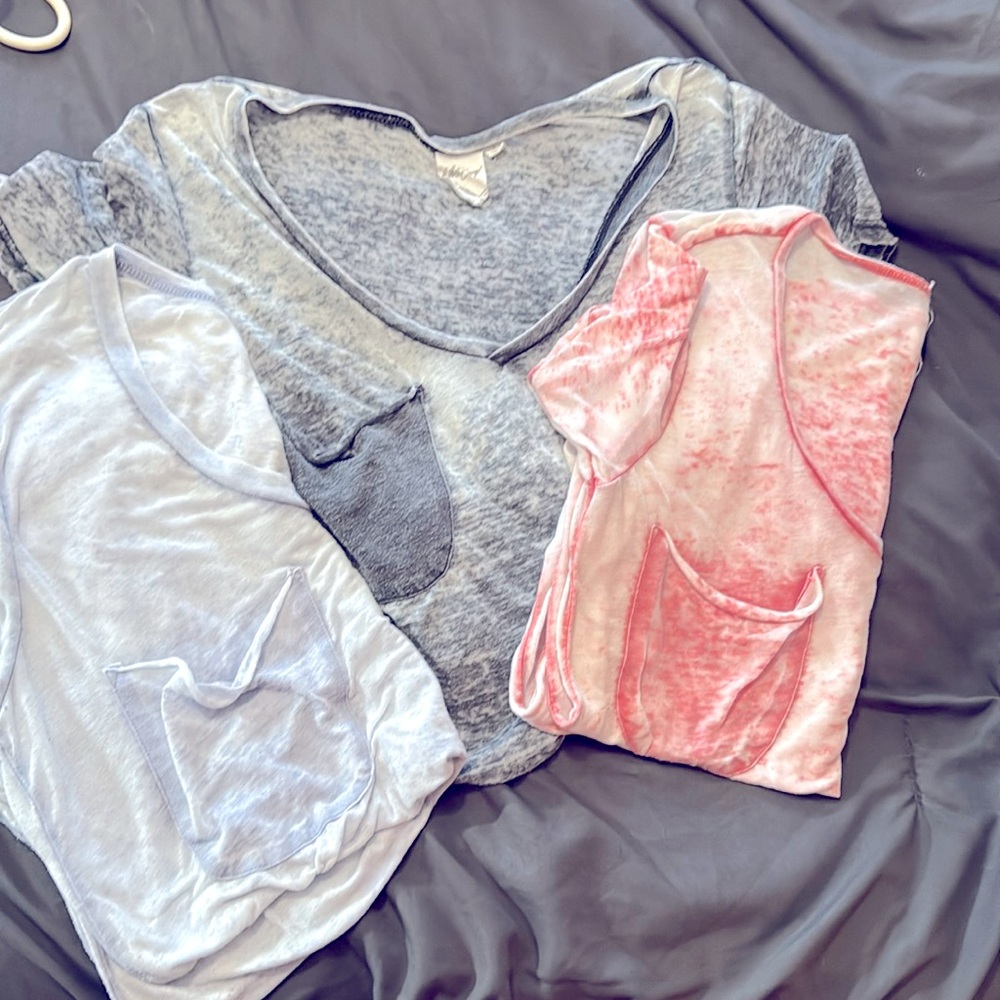 White Crow - pocket T’s